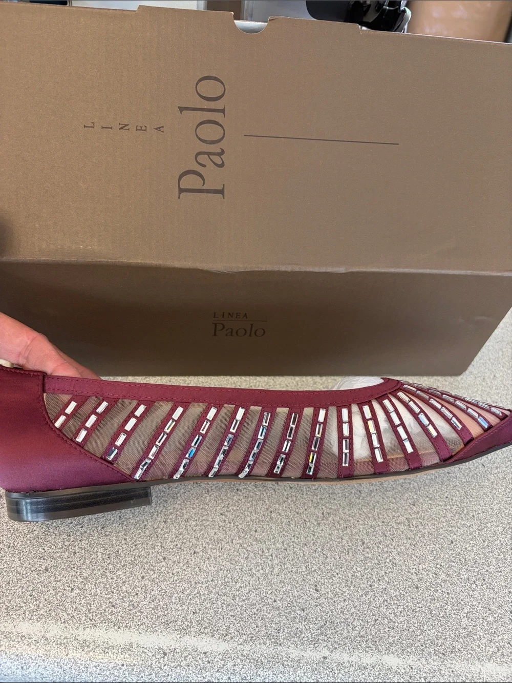 Paolo elegant pointed